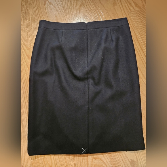 NWT JCREW No 2 wool pencil skirt size 10 black - Picture 3 of 4